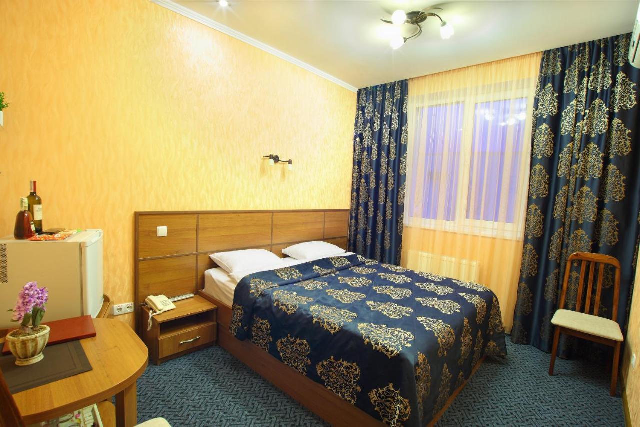 Hotel Dobrodiy Vínnytsia Exterior foto